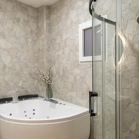 Prázdninový dům Con Jacuzzi En Castillo *