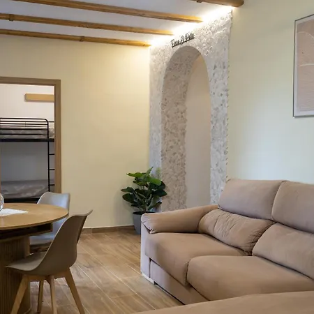 Prázdninový dům Con Jacuzzi En Castillo